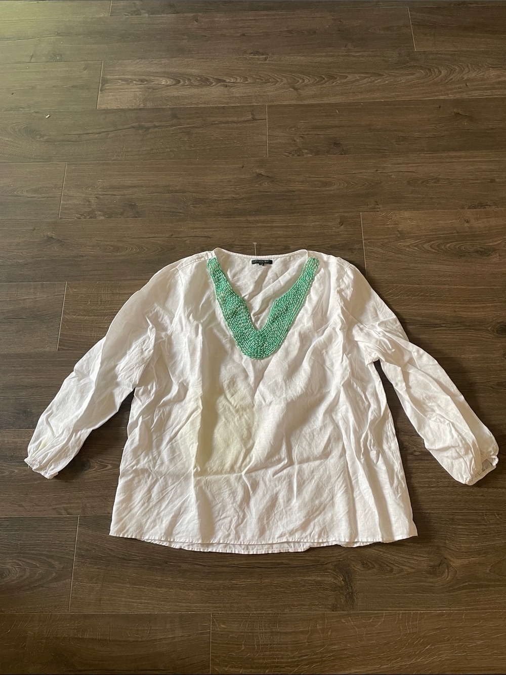For Cynthia White Cotton Tunic w/ Mint Beaded V-Neck Detail, Size 2X